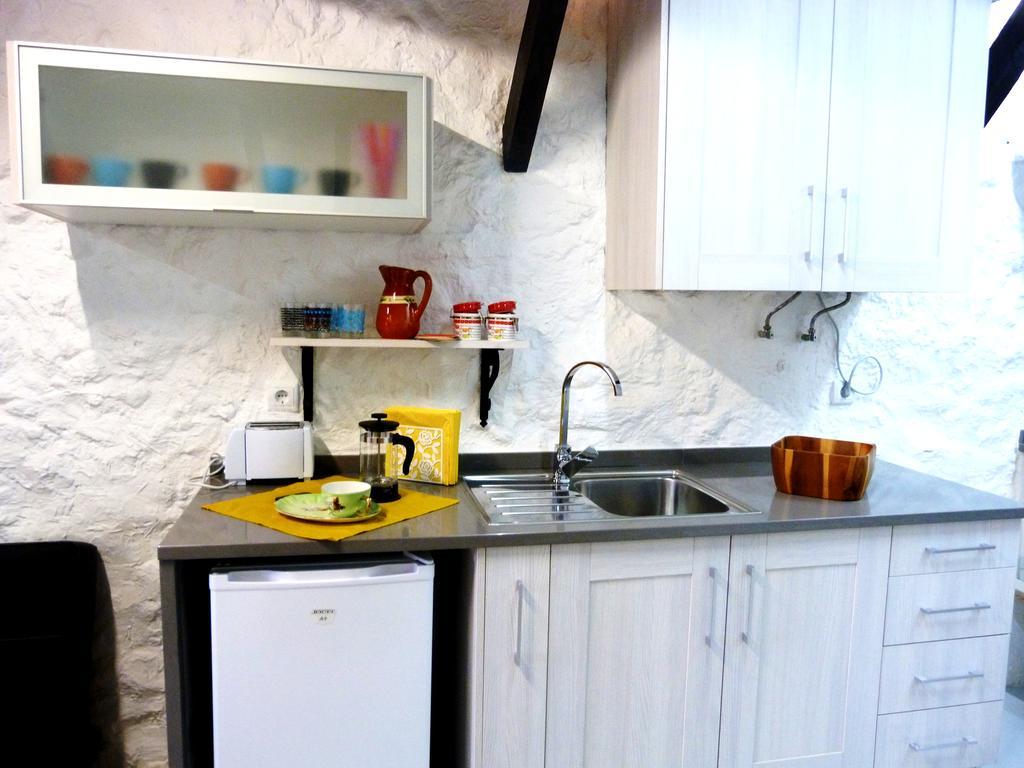 Remedios, 195 Apartment *
